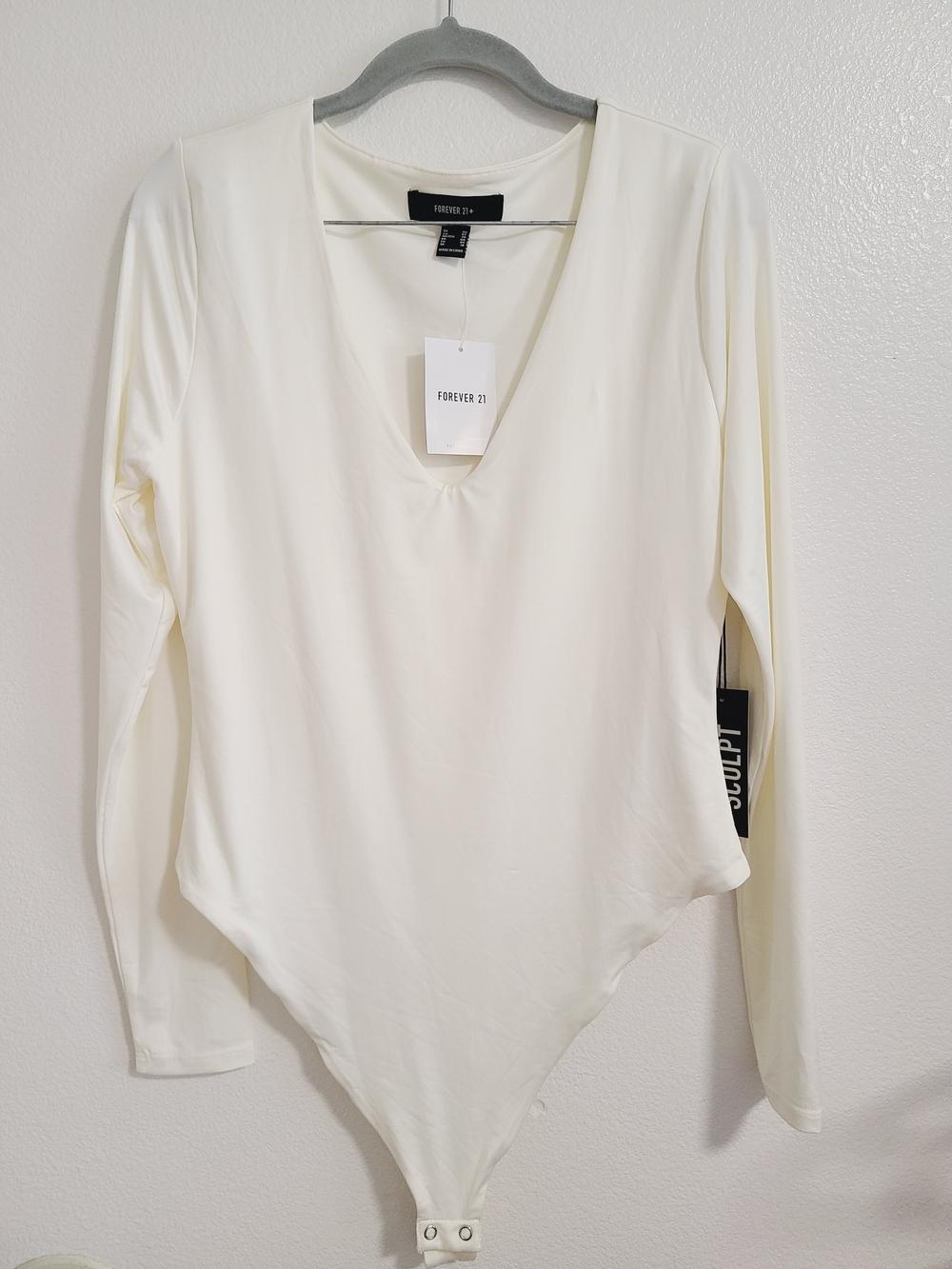Forever 21 Cream V-Neck Long Sleeve Bodysuit